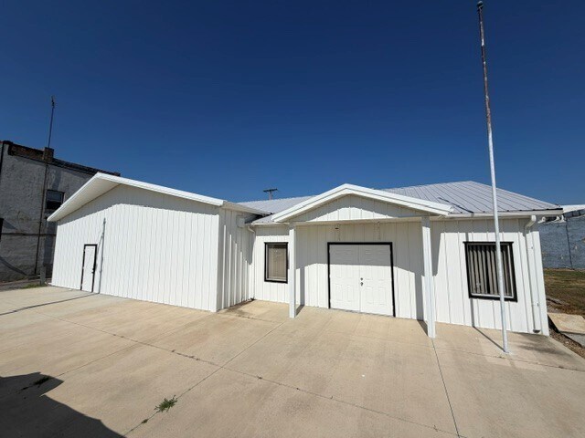 103 Washington St, Frankton, IN à vendre - Photo principale – Image 1 sur 13