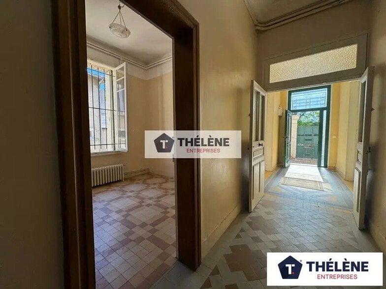 Bureau dans Montpellier à vendre - Photo de l’immeuble – Image 3 sur 9