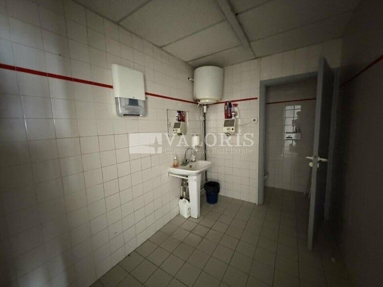 Bureau dans Villeurbanne à louer - Photo intérieure – Image 2 sur 13