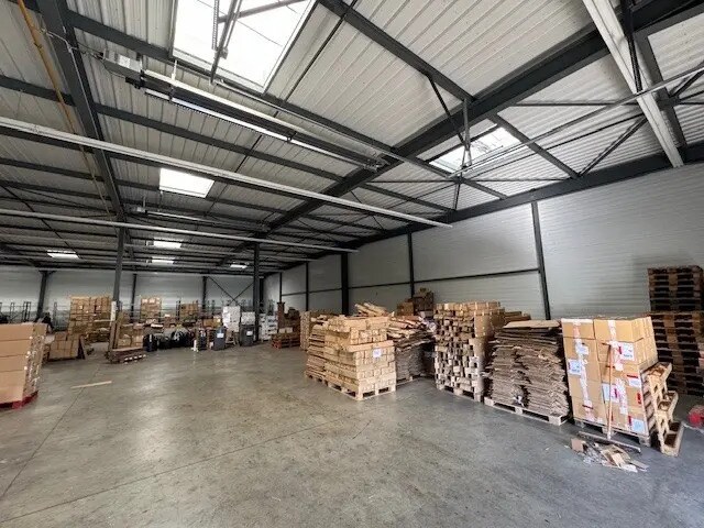 Industriel/Logistique dans Andrézieux-Bouthéon à louer - Photo intérieure – Image 3 sur 8