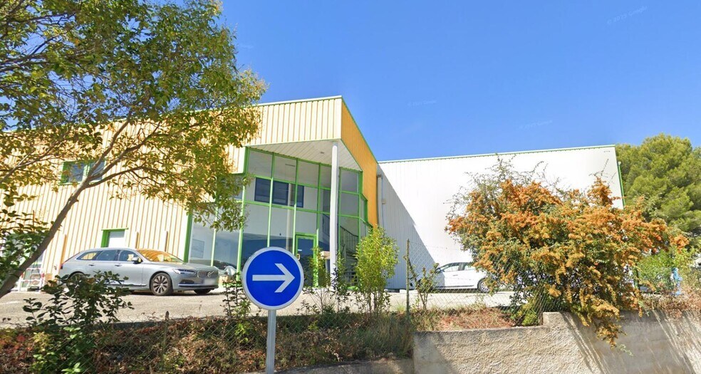Industriel/Logistique dans Septèmes-les-Vallons à vendre - Photo de l’immeuble – Image 3 sur 5