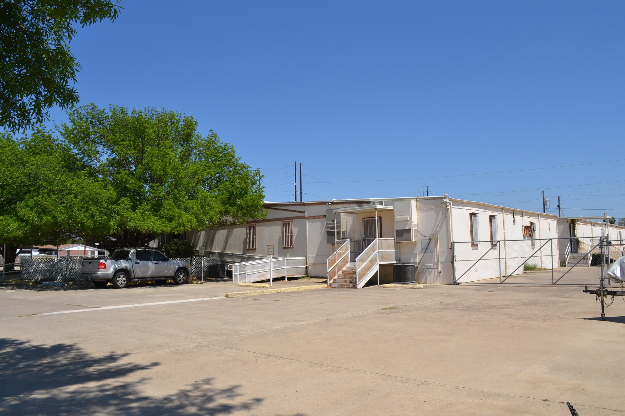 200 W Lyon St, Laredo, TX à vendre Photo principale– Image 1 sur 2