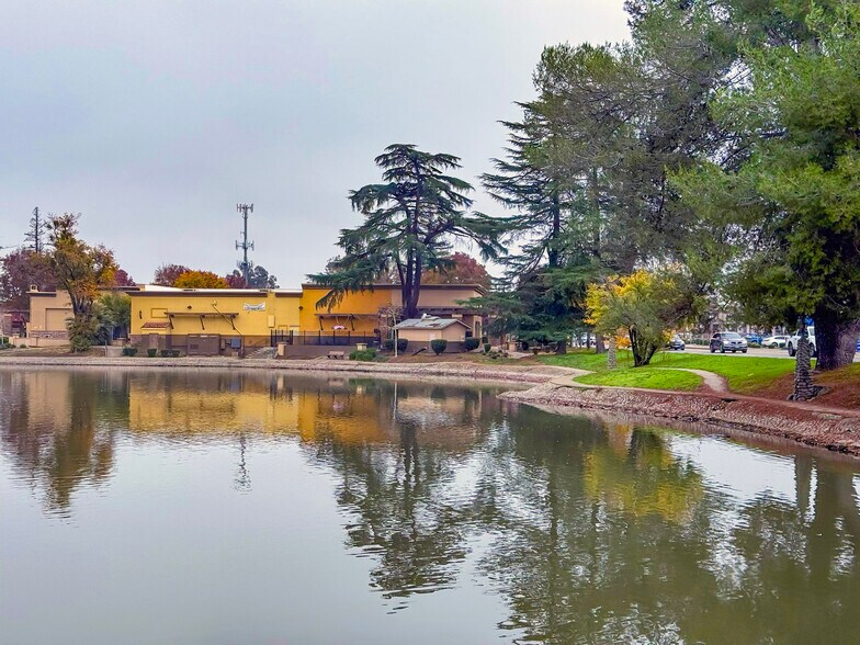 900 B St, Marysville, CA à louer - Photo de l’immeuble – Image 3 sur 8