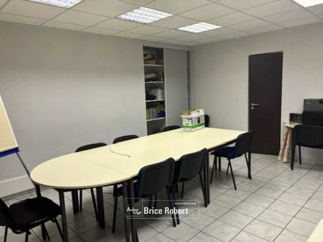 Plus de détails pour Industriel/Logistique à vendre