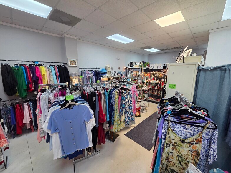 5905 Carolina Beach Rd, Wilmington, NC à louer - Photo de l’immeuble – Image 3 sur 7