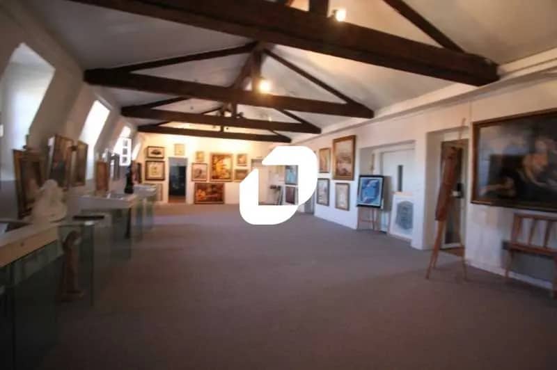 Local commercial dans Corbeil-Essonnes à vendre Photo de l’immeuble– Image 1 sur 4