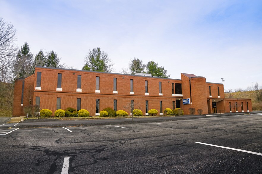 3244 Washington Rd, McMurray, PA à louer - Photo de l’immeuble – Image 2 sur 3