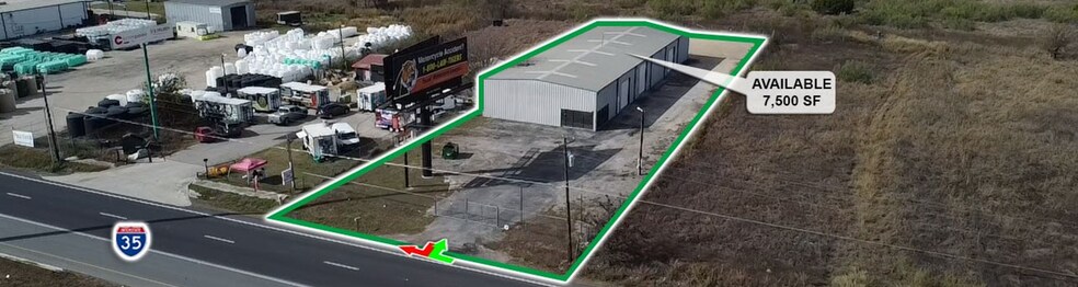 4528 S I-35, San Marcos, TX à louer - Photo de l’immeuble – Image 3 sur 6