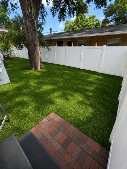1221 E Dr Martin Luther King Jr Blvd, Tampa, FL à vendre - Photo de l’immeuble – Image 2 sur 27