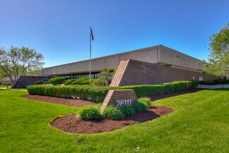 Plus de détails pour 26111 Miles Rd, Bedford Heights, OH - Industriel/Logistique à louer