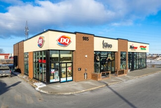 Plus de détails pour 985 Boul Des Prés-Verts, La Prairie, QC - Local d'activités à louer