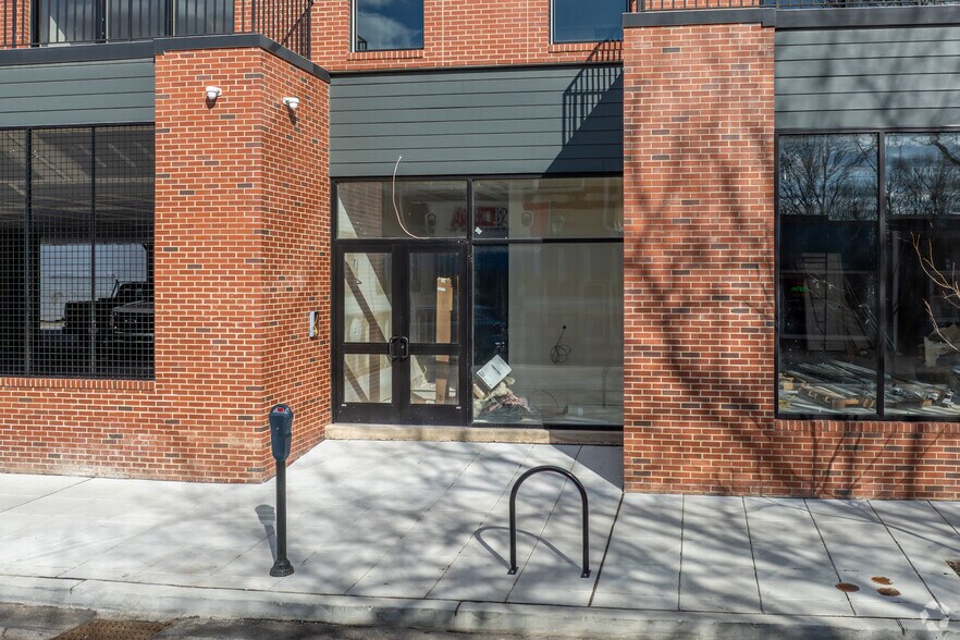 203 Haverford Ave, Narberth, PA à vendre - Photo de l’immeuble – Image 3 sur 6
