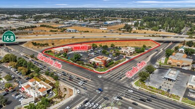 739-779 Herndon Ave, Clovis, CA - VUE AÉRIENNE  vue de carte