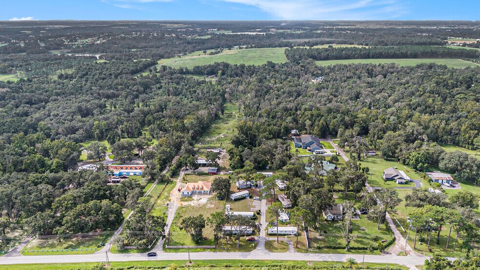 9 Unit MHP * 10 Acres * Dade City, Pasco portefeuille de 2 biens à vendre sur LoopNet.fr - Aérien – Image 3 sur 5