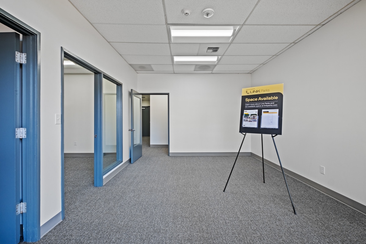 4002-4014 148th Ave NE, Redmond, WA à louer Photo intérieure– Image 1 sur 21