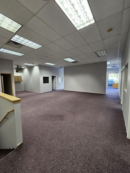4015 Rucker Ave, Everett, WA à louer - Photo intérieure – Image 3 sur 5