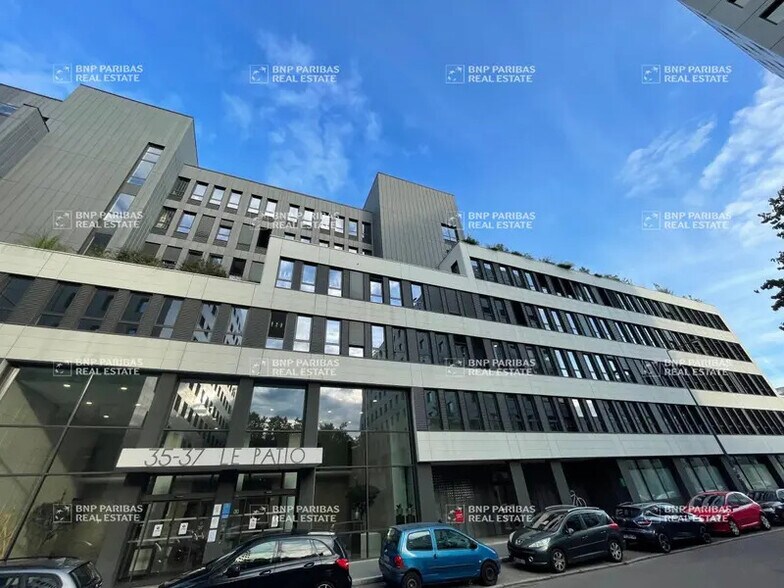 Bureau dans Villeurbanne à louer - Photo de l’immeuble – Image 3 sur 19