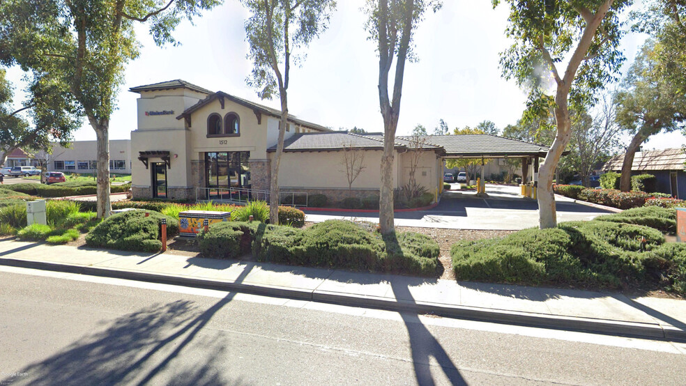 1512 Main St, Ramona, CA à louer - Photo de l’immeuble – Image 3 sur 4