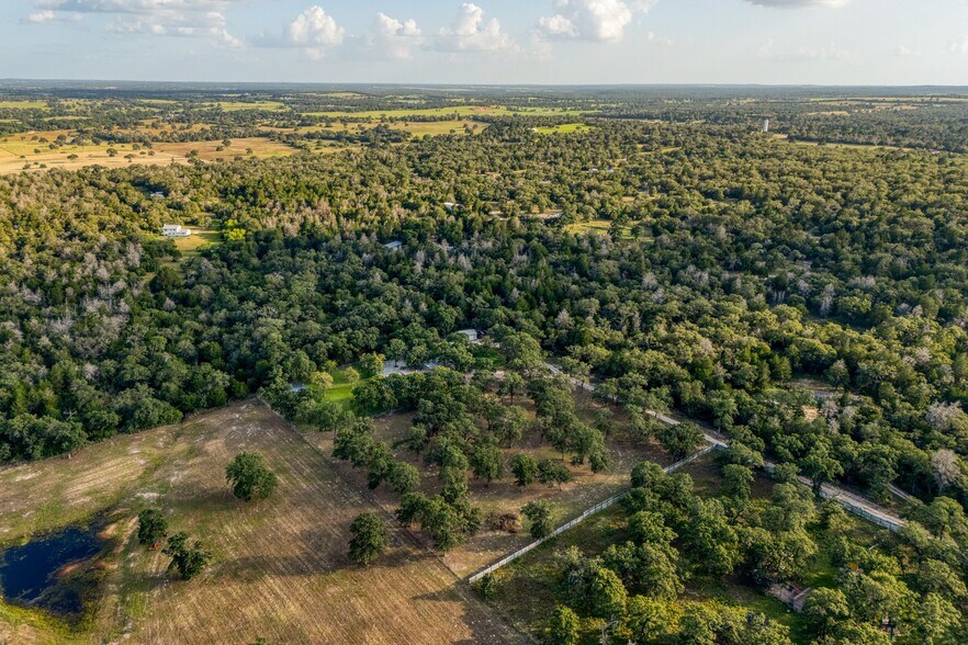 1474 County Road B, Lexington, TX à vendre - Photo de l’immeuble – Image 2 sur 74