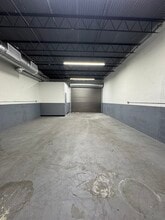 240 S Andrews Ave, Pompano Beach, FL à louer Photo intérieure– Image 1 sur 3