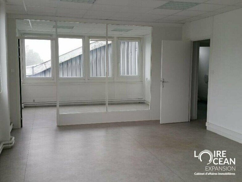 Bureau dans Nantes à louer - Photo de l’immeuble – Image 2 sur 7