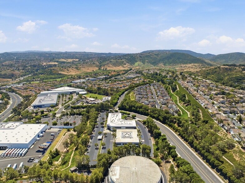 6A Liberty, Aliso Viejo, CA à vendre - Aérien – Image 3 sur 17
