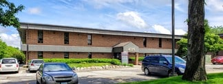 Plus de détails pour 4725 Merle Hay Rd, Des Moines, IA - Bureau à louer