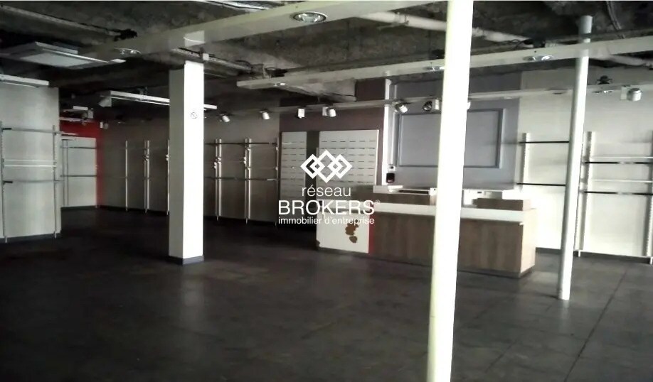 Local commercial dans Tarbes à louer - Photo intérieure – Image 2 sur 3