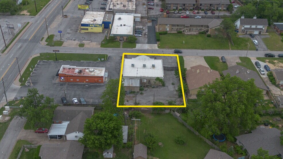 5987 E 25th Pl, Tulsa, OK à vendre - Photo de l’immeuble – Image 1 sur 9