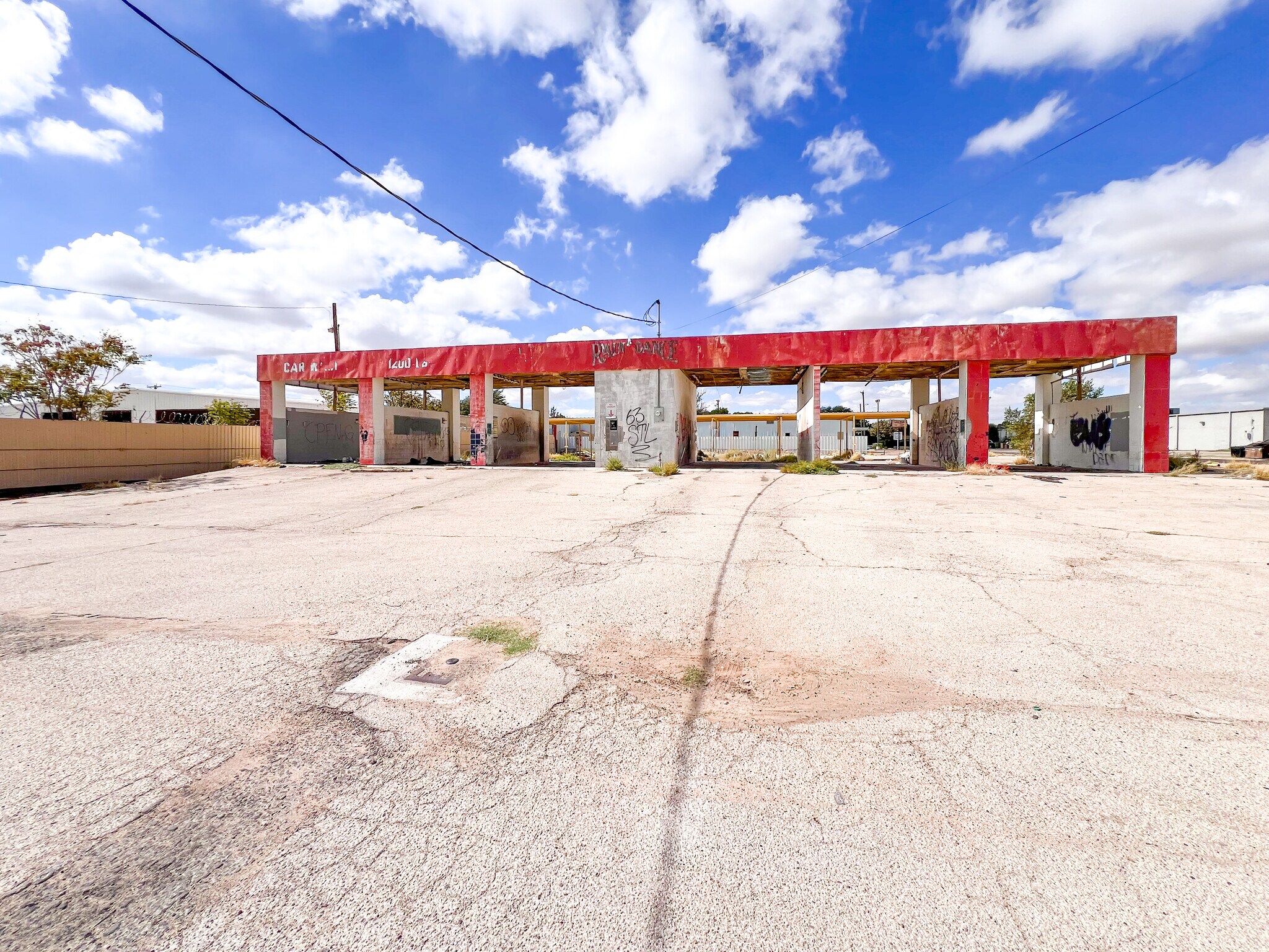 1329 San Andres Dr, Odessa, TX à vendre Photo de l’immeuble– Image 1 sur 9