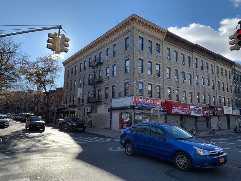 5501 5th Ave, Brooklyn, NY à vendre - Photo de l’immeuble – Image 3 sur 9