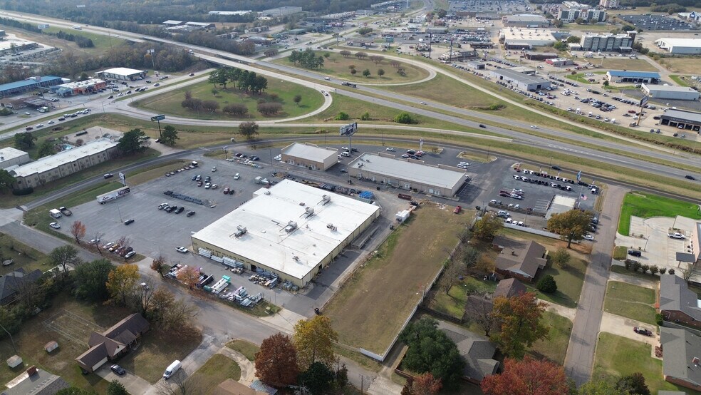 2100 W Evergreen St, Durant, OK à louer - Photo de l’immeuble – Image 3 sur 3