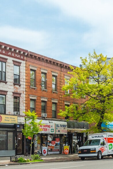 1395 Flatbush Ave, Brooklyn, NY à vendre - Photo de l’immeuble – Image 3 sur 24