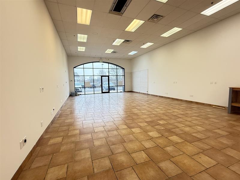 3903 Portage Rd, South Bend, IN à louer Photo intérieure– Image 1 sur 4