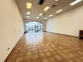 3903 Portage Rd, South Bend, IN à louer Photo intérieure– Image 1 sur 4