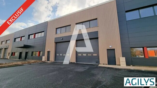 Plus de détails pour 3 Rue Du Zephir, Villejust - Local d'activités à louer