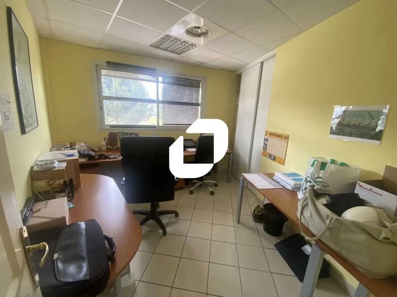 Local d’activités dans Eysines à louer - Photo intérieure – Image 2 sur 6