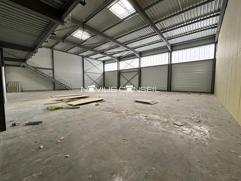 Local d’activités dans Launaguet à louer - Photo de l’immeuble – Image 2 sur 17
