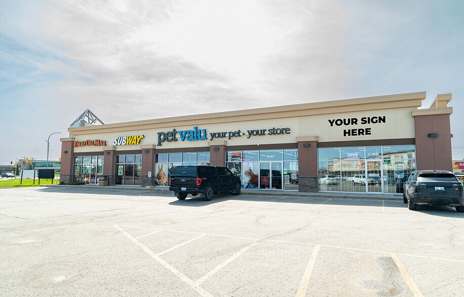 1650 Kenaston Blvd, Winnipeg, MB à louer - Photo de l’immeuble – Image 2 sur 7