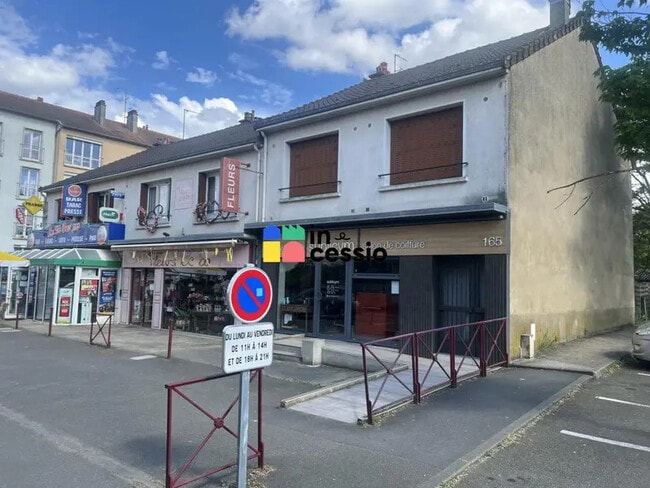 Plus de détails pour Local commercial à vendre