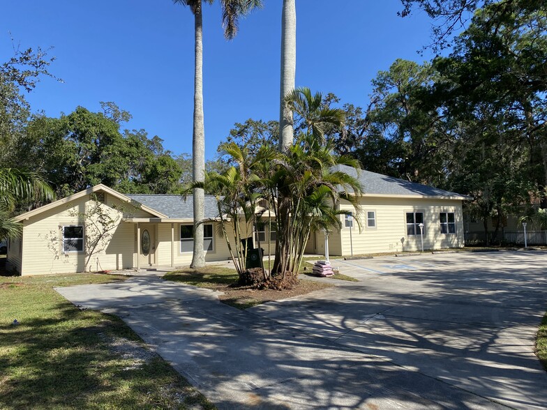 2726 6th Ave W, Bradenton, FL à vendre - Photo de l’immeuble – Image 2 sur 28