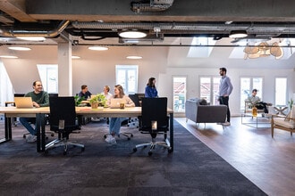 149-153 Rue Saint Denis, Paris à louer Photo intérieure– Image 2 sur 2