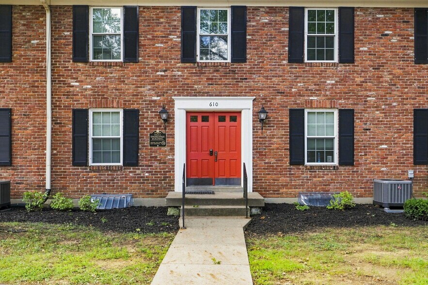 610-620 Breckenridge Ln, Louisville, KY à vendre - Photo de l’immeuble – Image 3 sur 9