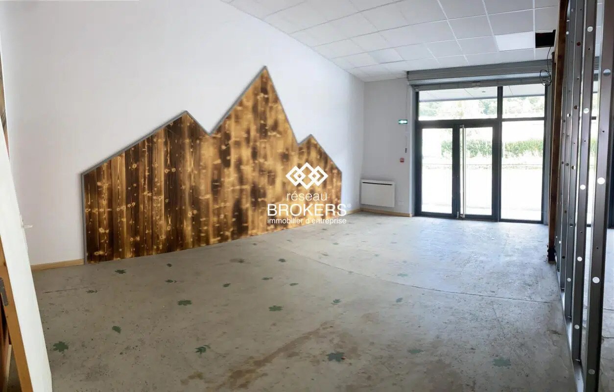 Local commercial dans Goncelin à louer Photo intérieure– Image 1 sur 5