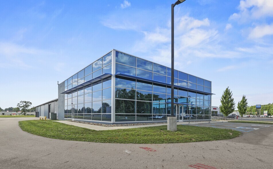 1425 Mount Vernon Rd, Newark, OH à louer - Photo de l’immeuble – Image 3 sur 23