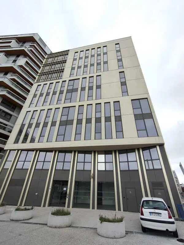 Bureau dans Bordeaux à louer Photo de l’immeuble– Image 1 sur 7