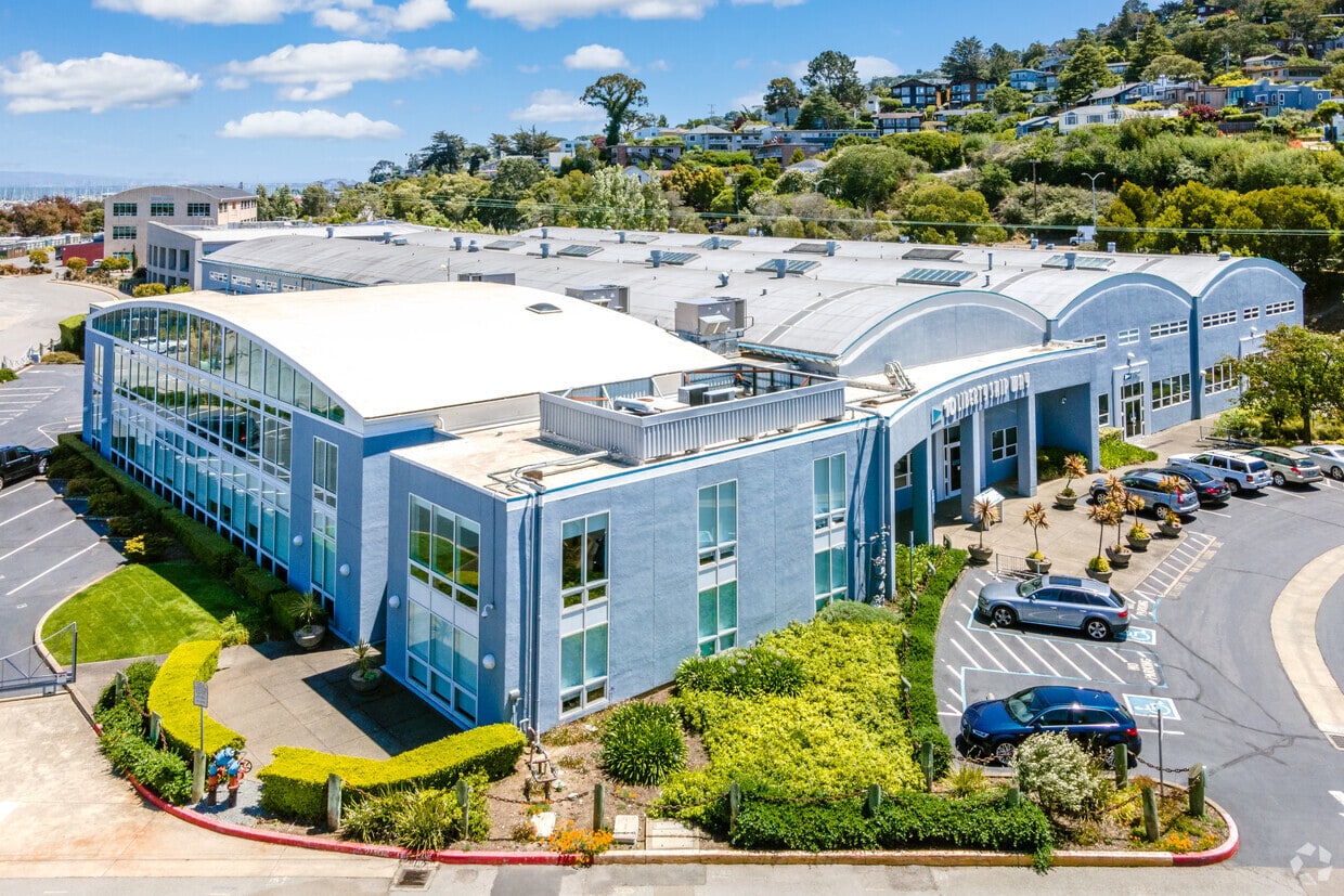 10-20 Liberty Ship Way, Sausalito, CA à louer Aérien– Image 1 sur 4