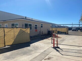 Plus de détails pour 837 W 17th St, Costa Mesa, CA - Industriel/Logistique à louer
