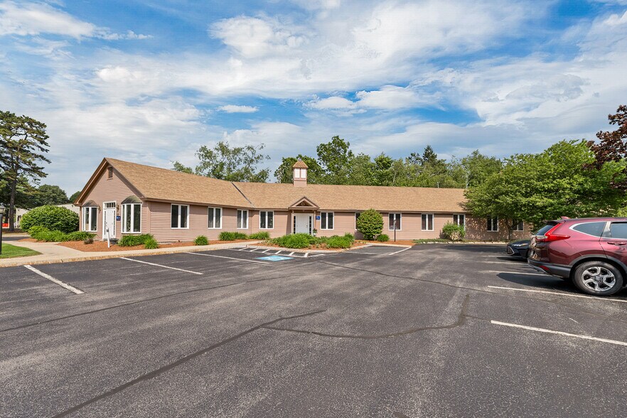 100% Leased Multi-Building Office Campus portefeuille de 4 biens à vendre sur LoopNet.fr - Photo de l’immeuble – Image 3 sur 10