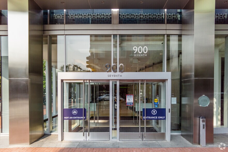 900 7th St NW, Washington, DC à louer - Photo de l’immeuble – Image 3 sur 3